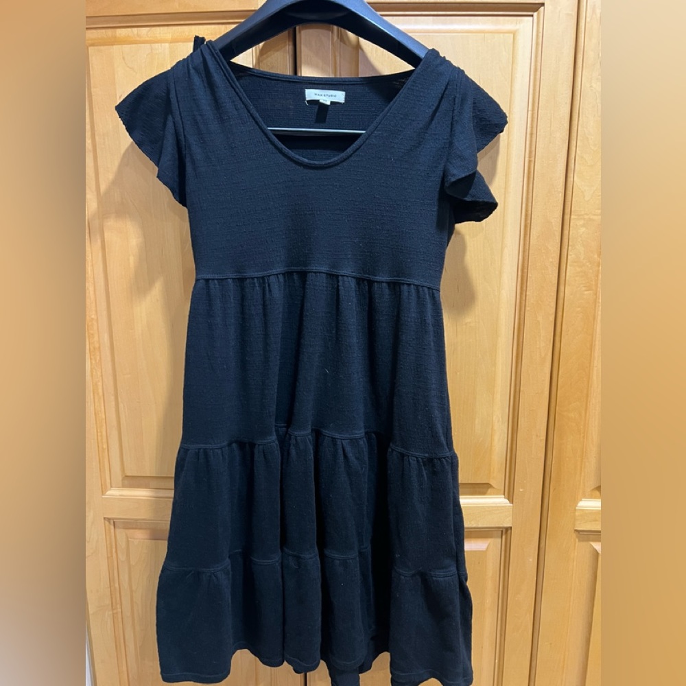 Max studio black maxi dress with ties on the sleeves